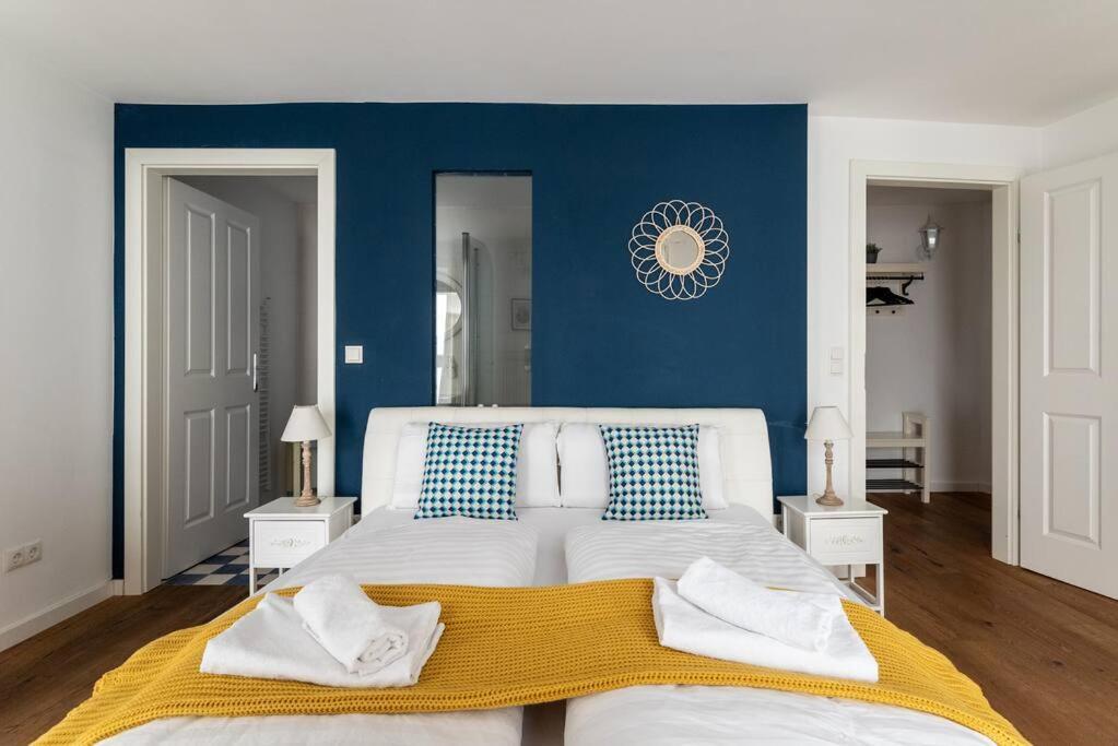 Cozy 1Br Duplex Near Center By Hm Apartman Bécs Kültér fotó
