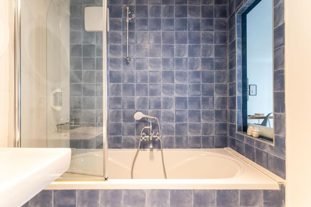 Cozy 1Br Duplex Near Center By Hm Apartman Bécs Kültér fotó