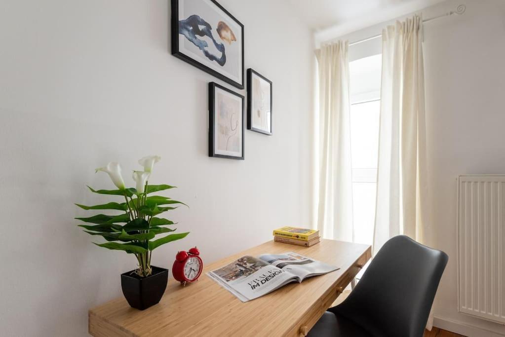Cozy 1Br Duplex Near Center By Hm Apartman Bécs Kültér fotó